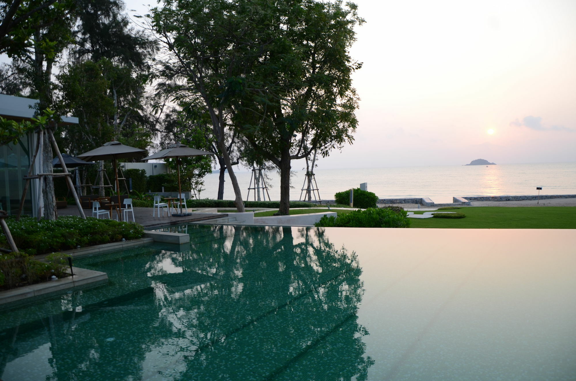 Huahin Luxury Beachfront Condo By Ml Екстер'єр фото