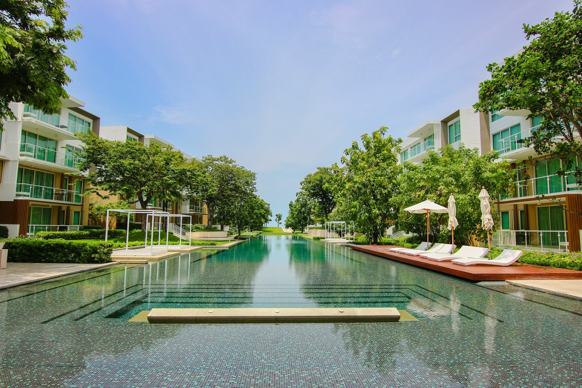 Huahin Luxury Beachfront Condo By Ml Екстер'єр фото